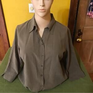 Apparenza Blouse Brown Button Up XL Shown‎ on mannequin with 46” bust.